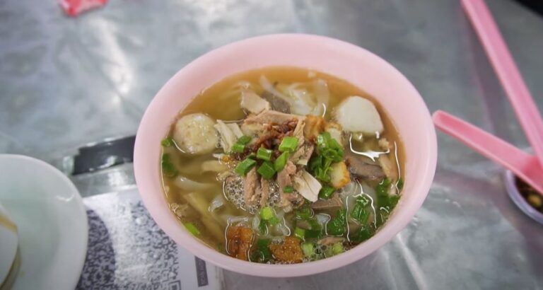 Penang - Cecil Street Market - Koay Teow Th'ng