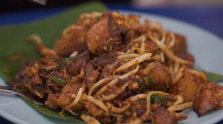 Best food in Penang - Char Kway Kak