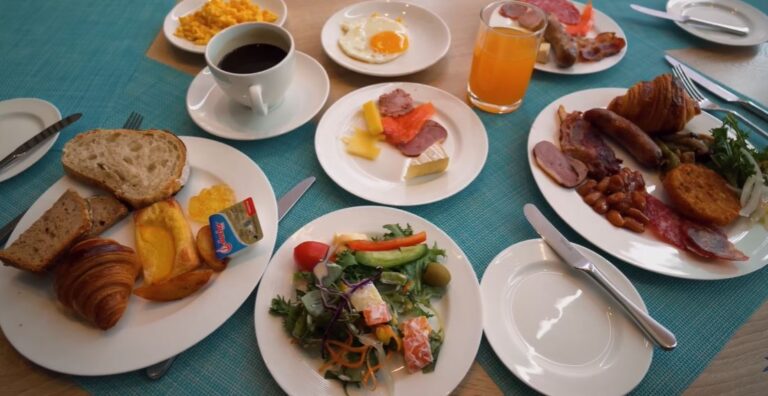 Sala Danang Premier lounge breakfast